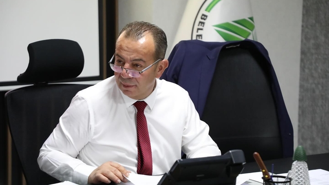 Tanju Özcan'ın 'Tehdit ve şantaj' davasının ilk duruşması yapıldı