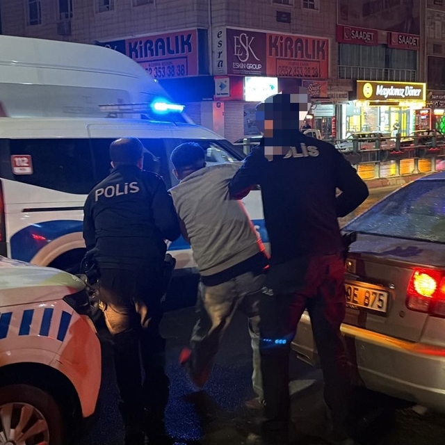 Kayseri'de kardeşini bıçaklayan şahıs gözaltına alındı: 1 yaralı