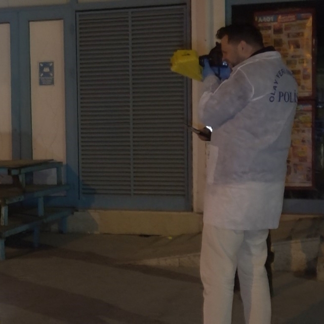 Husumet kavgası dehşete dönüştü: Bafra'da şişler konuştu, 3 yaralı