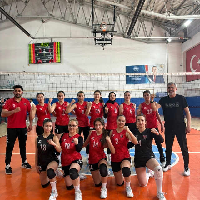 Erzincan Vefa Spor zirvede: Namağlup şampiyonluk geldi