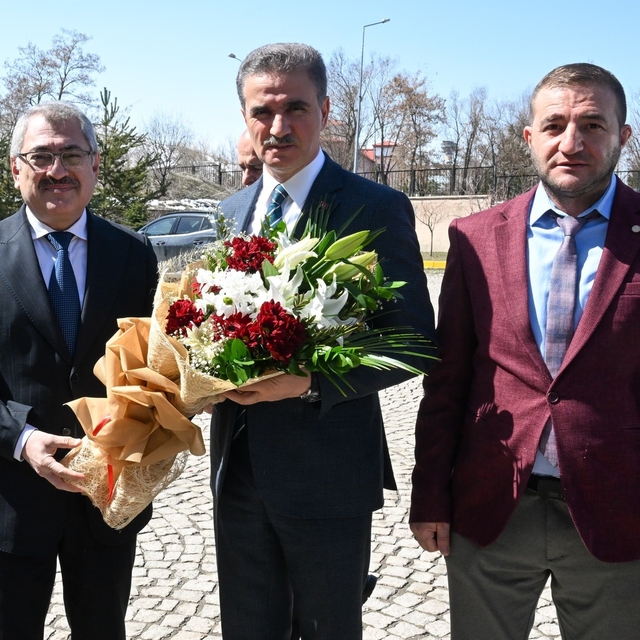 Müftülükten Vali Baruş'a birifing