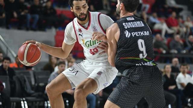Basketbolda kritik Ege derbisi