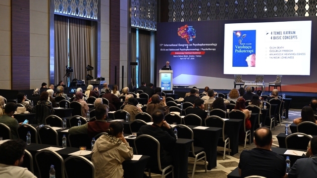 Psikiyatride geleceğin yol haritası belirlendi
Uluslararası psikofarmakoloji kongresi tam not aldı