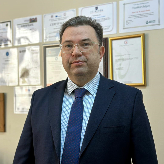 Prof. Dr. Öztürk: Dış aydınlatma ve mavi ışık maruziyeti, hastalıklarla ili...