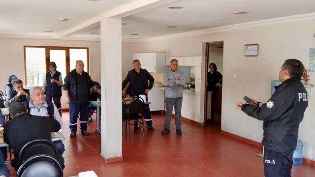 Bilecik'te esnafa dolandırıcılık ve hırsızlık uyarısı