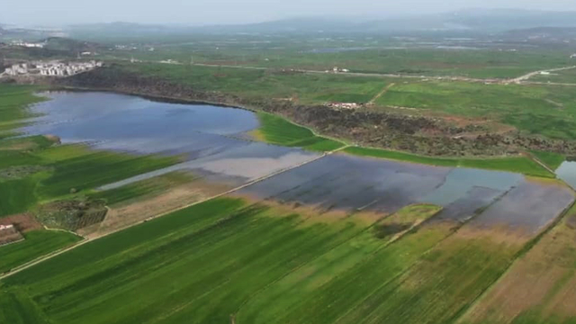 Gaziantep'te su altında kalan ekili tarım arazilerinde tahliye çalışmaları