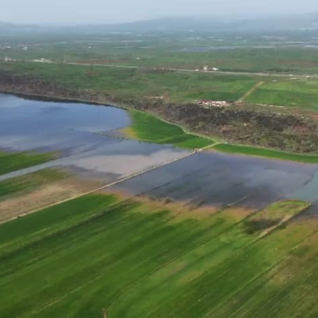 Gaziantep'te su altında kalan ekili tarım arazilerinde tahliye çalışmaları