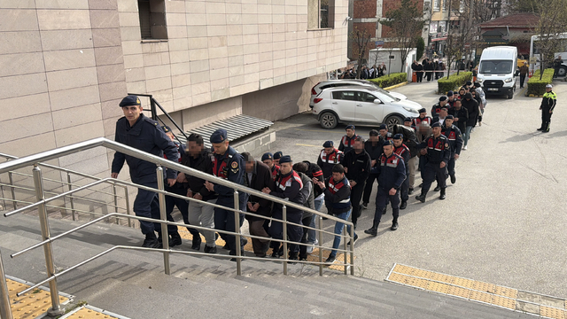 Eskişehir'de tefecilik operasyonu; 4 tutuklama