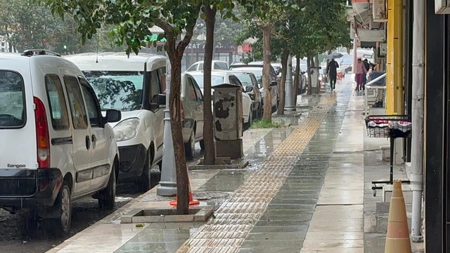 Elazığ'da sağanak yağış etkili oluyor