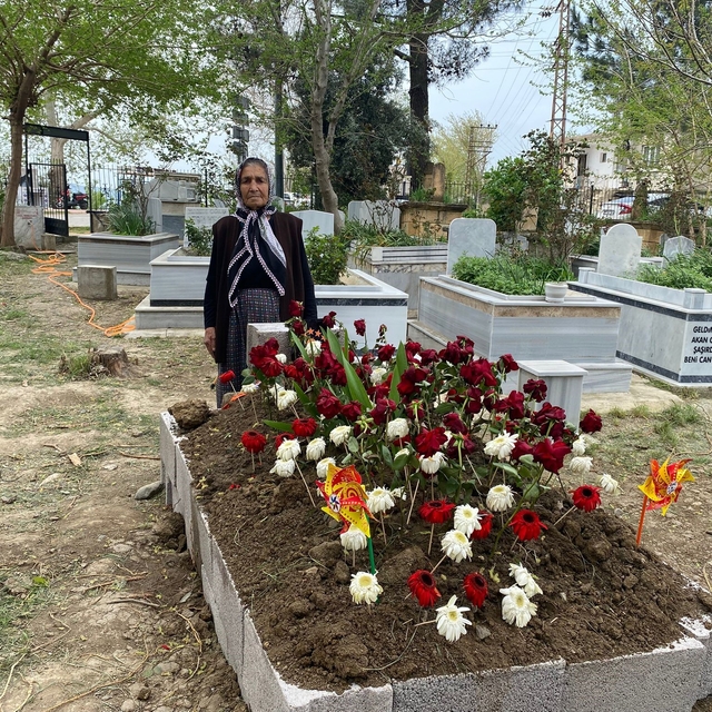 Okul saldırısında hayatını kaybeden Adnan'ın teyzesi: "Uyku girmiyor gözler...