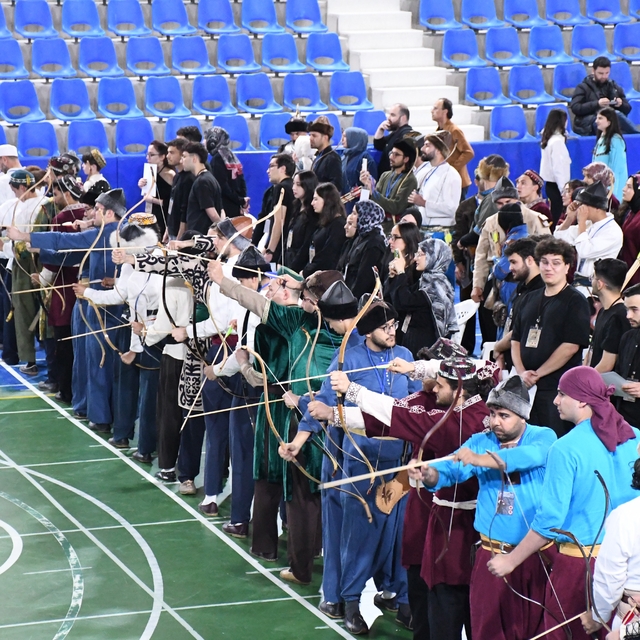Yozgat'ta 'Tarih İçin Bir Ok At' yarışması
448 sporcu ata sporunda buluştu