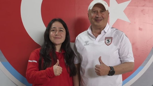 Alaçam'dan Torino'ya: Selma Kalanç milli formayla zirve peşinde