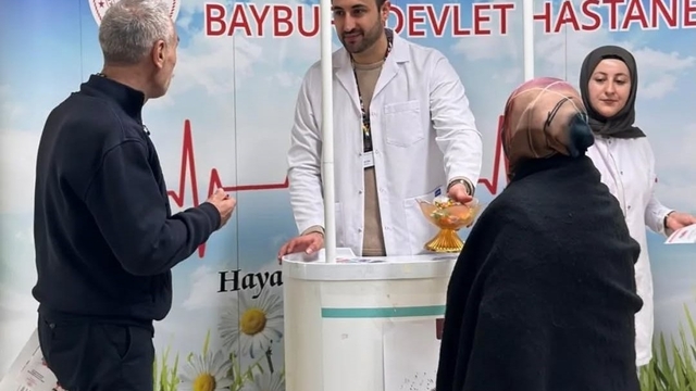 Bayburt'ta vatandaşlara kalp sağlığı bilgilendirmesi yapıldı