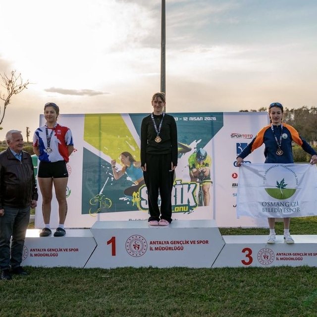 Beyza Bilun Bilgiç Türkiye'yi Avrupa'da temsil edecek
Beyza Bilun Bilgiç Tü...