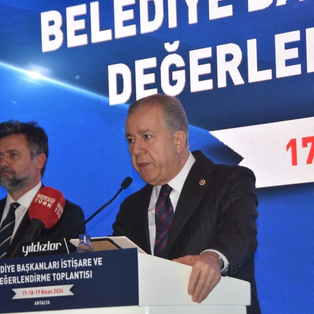 MHP'li belediyeler Manavgat'ta toplandı
MHP Genel Başkan Yardımcısı Sadir D...