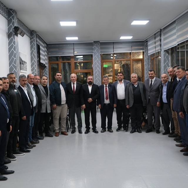 Pınarbaşı ve Sarız'dan Başkan Odakır'a tam destek