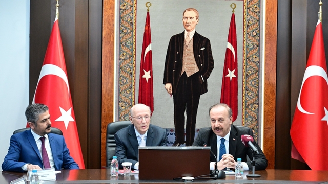 Isparta'da okul isimleriyle provokatif paylaşım yapan 10 kişi gözaltına alındı