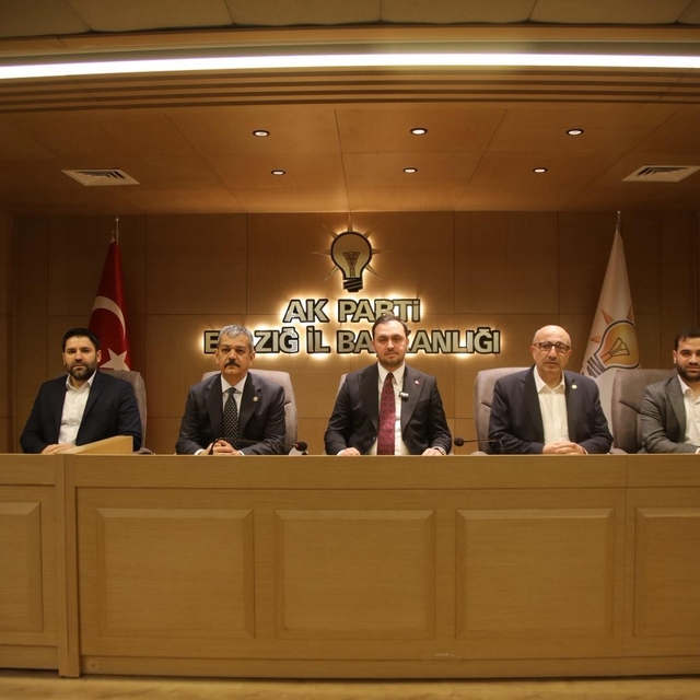 Başkan Selmanoğlu: "AK Parti milletimizin ortak değerlerinin, birlik ve ber...