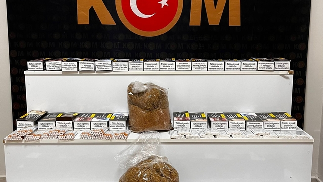 İş yerine yapılan operasyonda 12 bin adet dolu makaron bulundu