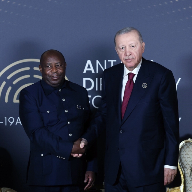 Cumhurbaşkanı Erdoğan, Burundi Cumhurbaşkanı Ndayishimiye ile görüştü