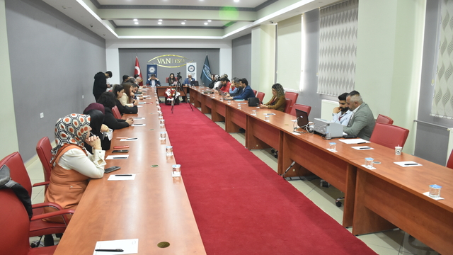 Van'da "Eğitimde Motivasyon, Dayanıklılık ve Sürdürebilir Başarı Çalıştayı" düzenlendi