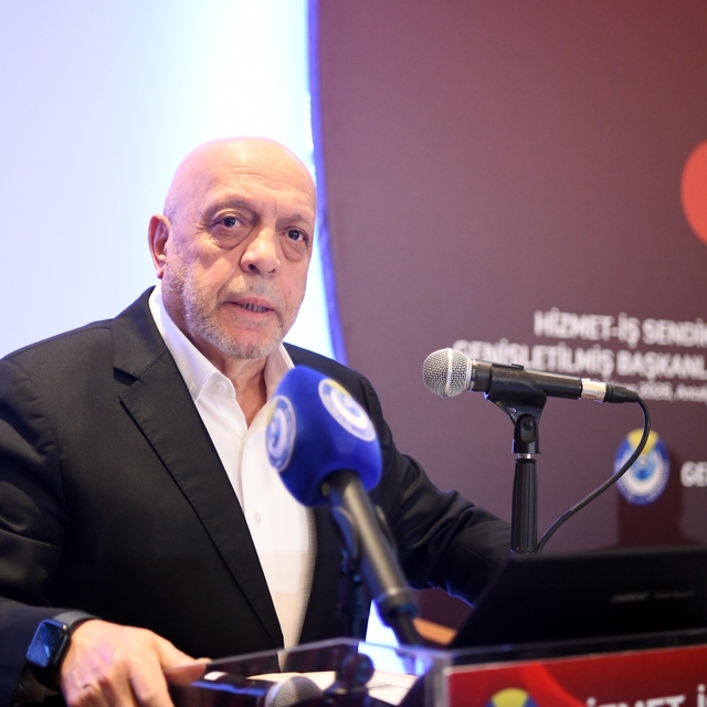 HAK-İŞ Genel Başkanı Mahmut Arslan: "Vergi sisteminin baştan sona değiştiri...