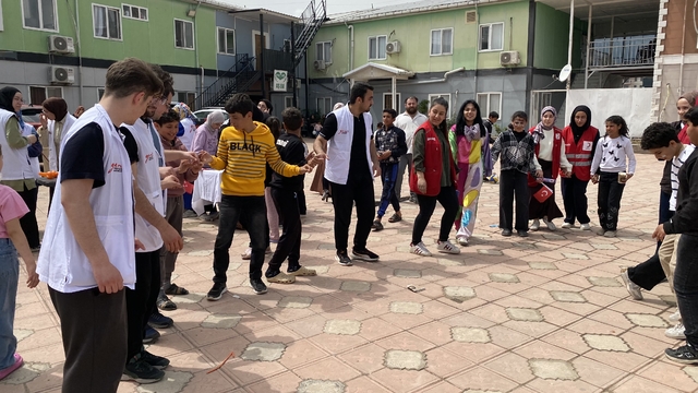 Hatay'da yetim çocuklar için şenlik düzenlendi