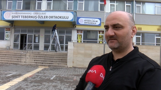 Okuldaki saldırıda silah seslerini duyan öğrenciler, sıraları siper yapmış