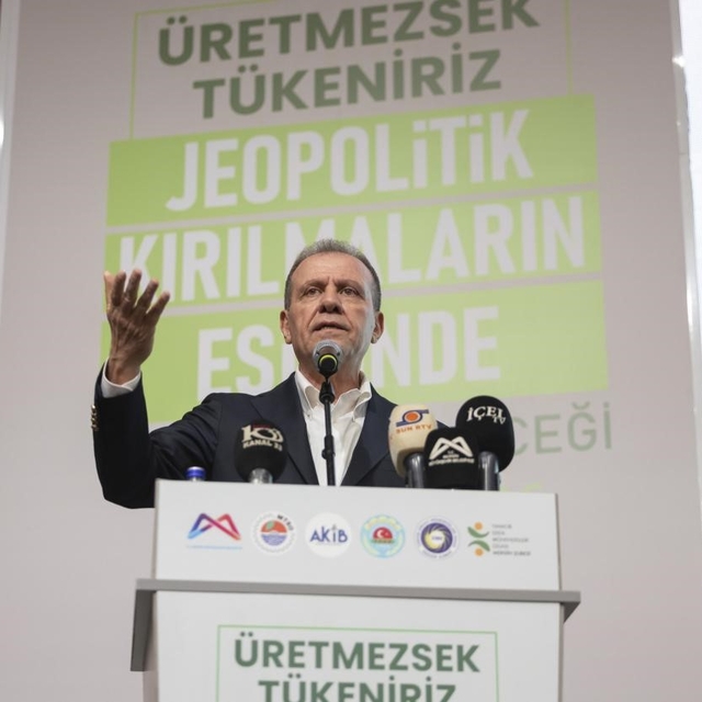 Mersin'de tarımın geleceği jeopolitik gelişmeler ışığında ele alındı