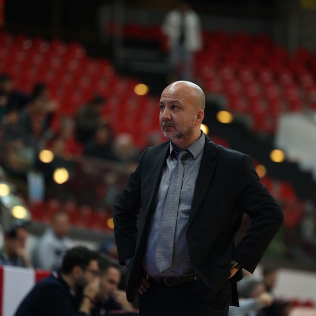 Melikgazi Kayseri'de Emre Özsarı ile yollar ayrıldı