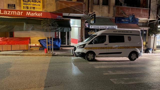 Sakarya'da fenalaşan kişi kaldırıldığı hastanede hayatını kaybetti