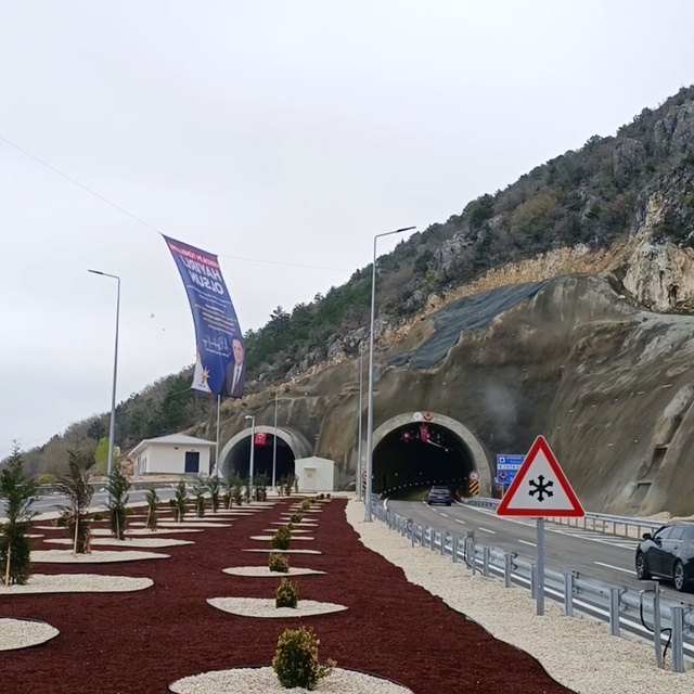 Karadeniz'i İç Anadolu'ya bağlayan Kırkdilim Tünelleri trafiğe açıldı