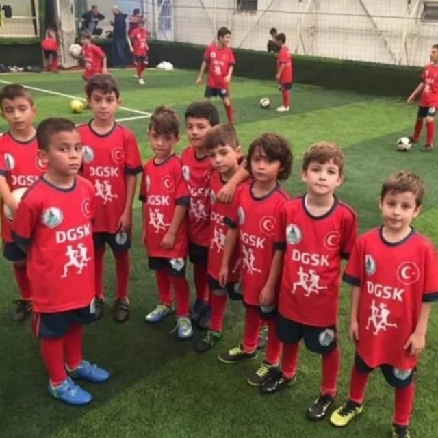 Sönmez: "Çocuklar en çok gördüklerini benimser"