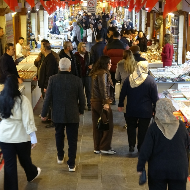 300 yıllık Zincirli Bedesten turistlerin gözdesi