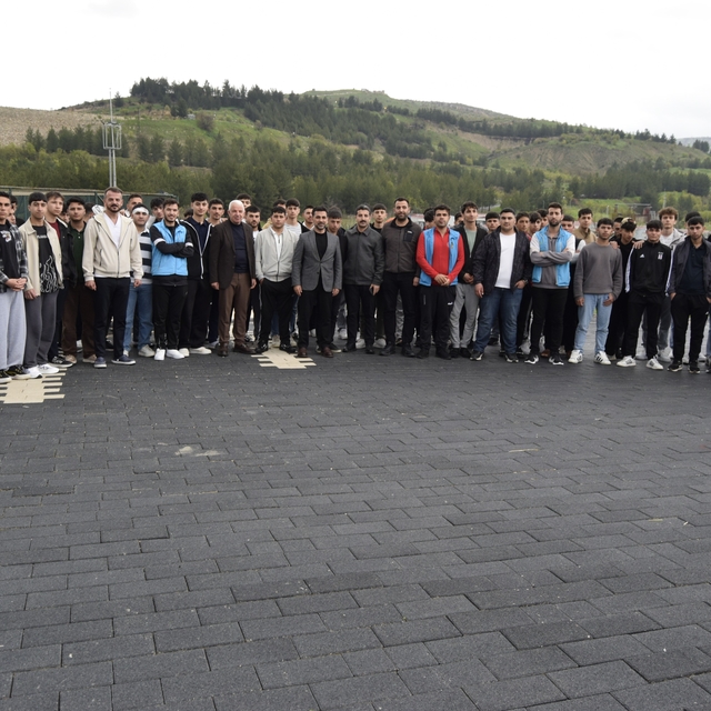Dicle Selahaddin Eyyubi Gençlik Kampı gençleri ağırlamaya devam ediyor