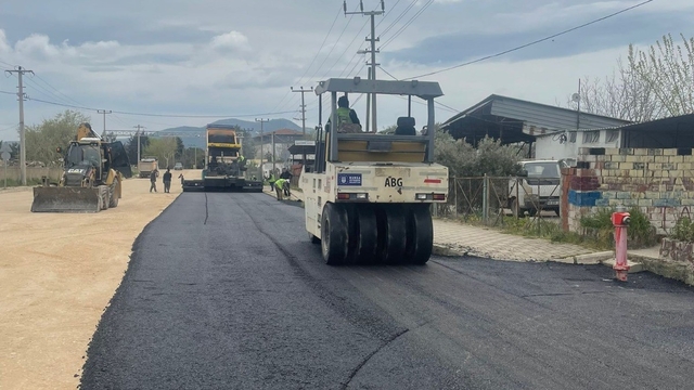 Mustafakemalpaşa'nın üstyapısı yenileniyor