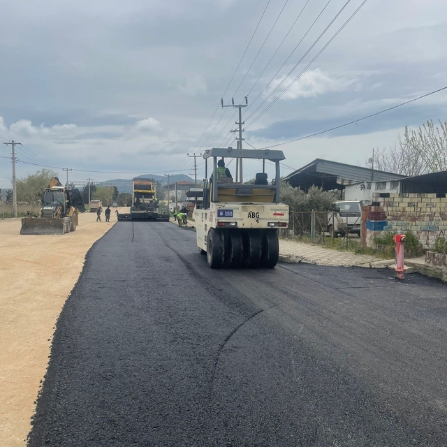 Mustafakemalpaşa'nın üstyapısı yenileniyor