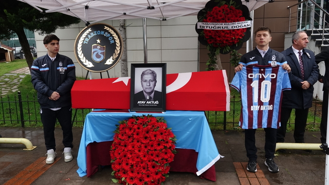 Trabzonspor'da Atay Aktuğ için anma töreni düzenlendi