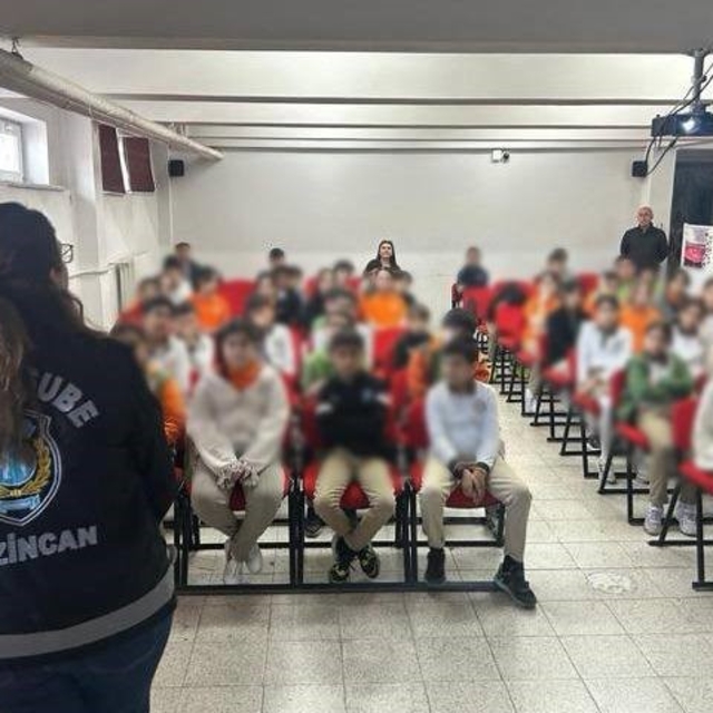 Erzincan'da öğrencilere güvenlik ve bilinçlendirme eğitimi