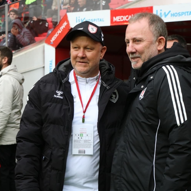 Trendyol Süper Lig: Samsunspor: 0 - Beşiktaş: 0 (Maç devam ediyor)