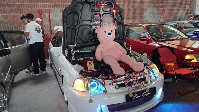 Modifiye tutkunları Pınarhisar'da buluştu