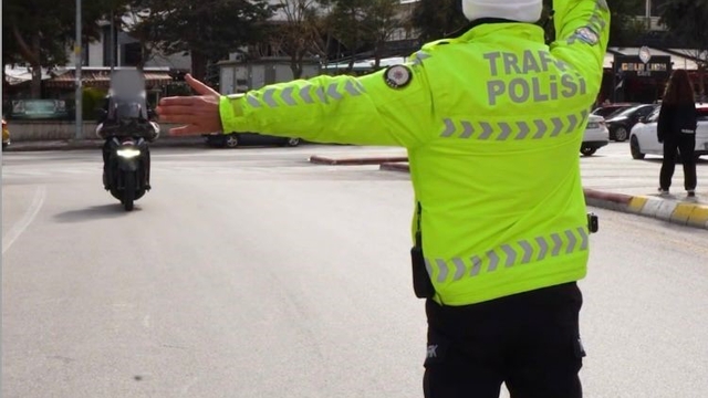 Isparta'da son bir haftada polis denetimlerinde 58 aranan şahıs yakalandı