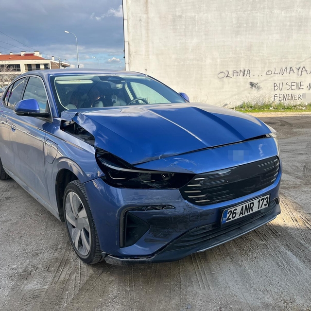 Eskişehir'de trafik kazasında 2 çocuk yaralandı