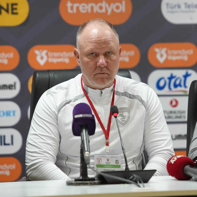 Sebastian Hahn: "25 yıl sonra Beşiktaş'ı yenmek bizi mutlu etti"