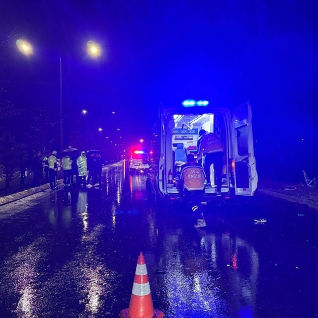 Erzincan'da bisiklet sürücüsü trafik kazasında hayatını kaybetti
