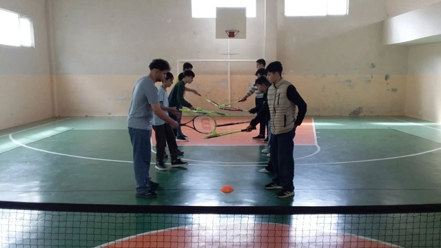 Bilecik'te kort tenisi kursu başladı