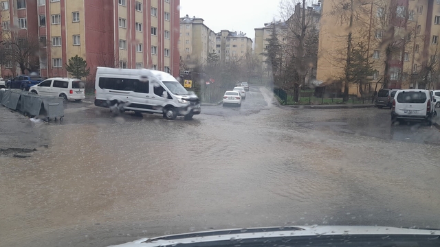 Hakkari'de sağanak alarmı