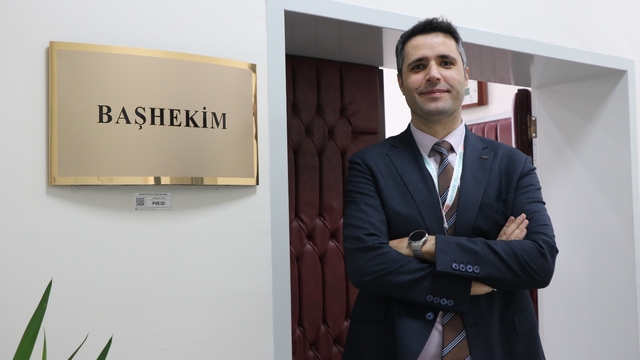 Dünyaya gözlerini açtığı hastaneye başhekim oldu