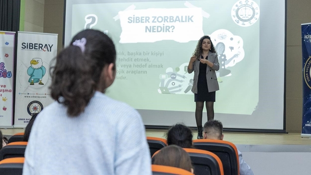 Mersin'de çocuklara siber güvenlik eğitimi verildi