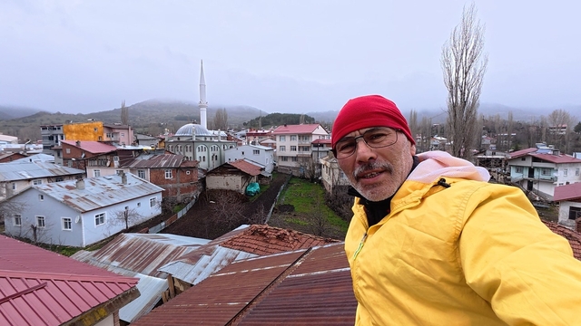 Başçiftlik'te leylekler 25 yıl sonra geri döndü